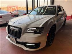 کرایسلەر 300